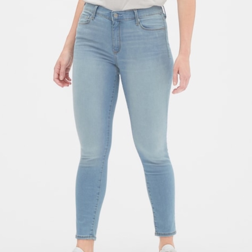 Mid rise jeans from GAP